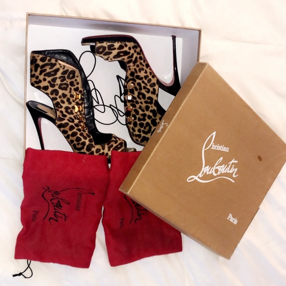 Christian Louboutin open toe booties - Picture 5 of 8